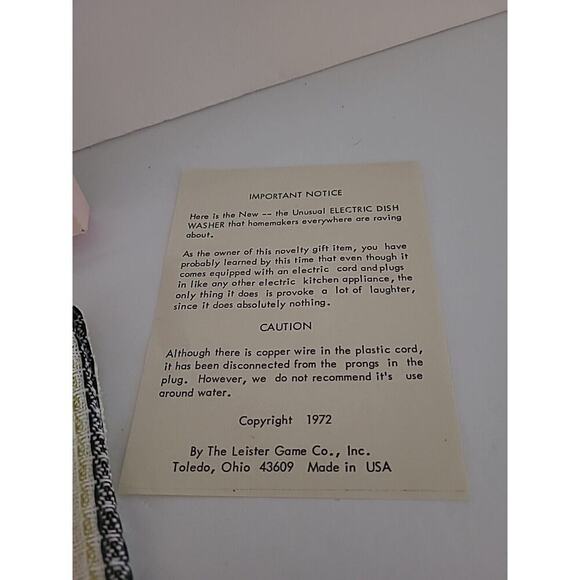 Vintage gag / White Elephant Gift " Electric Dishwasher" Prank 70's - Picture 3 of 8